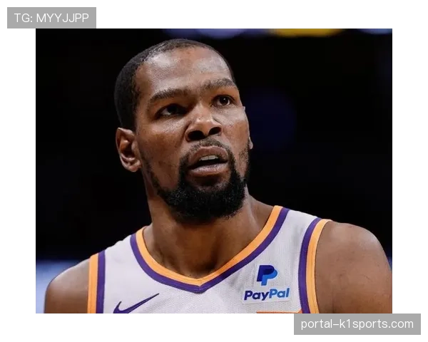 杜兰特谈火箭逆转雄鹿:这是团队胜利,关键时刻我们坚持住了 杜兰特谈火箭逆转雄鹿:这是团队胜利,关键时刻我们坚持住了