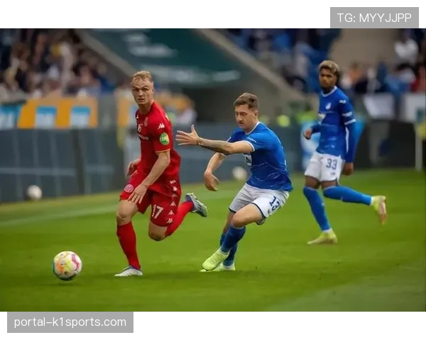 沙尔克04新援陶尔训练积极,渴望证明自己 沙尔克04新援陶尔训练积极,渴望证明自己